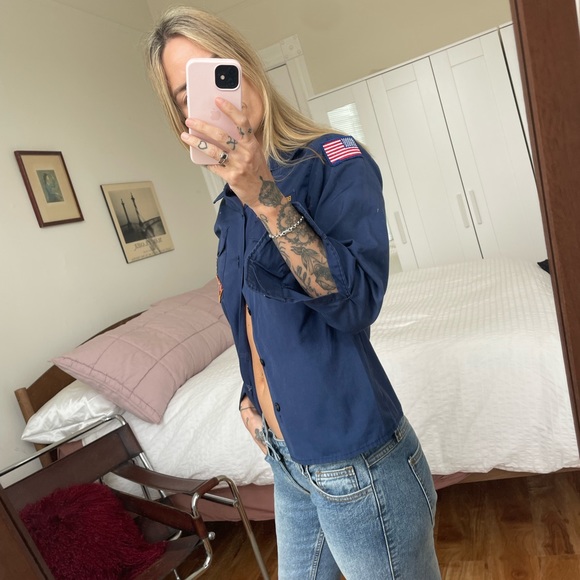 BOY SCOUTS BUTTON UP - Picture 4 of 9